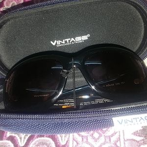 Brand:Vintage